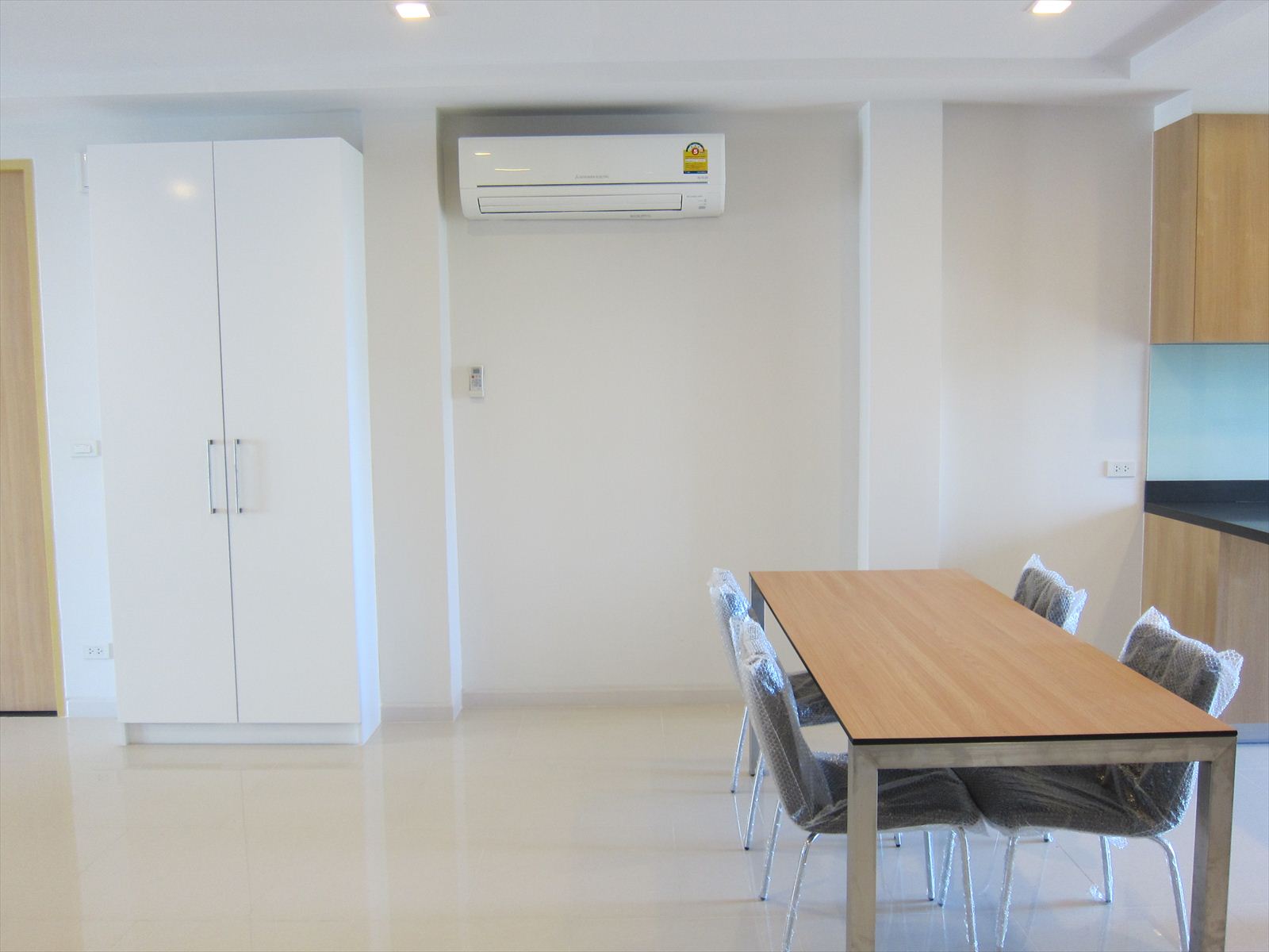 Baan Tipayadej Sukhumvit 24
