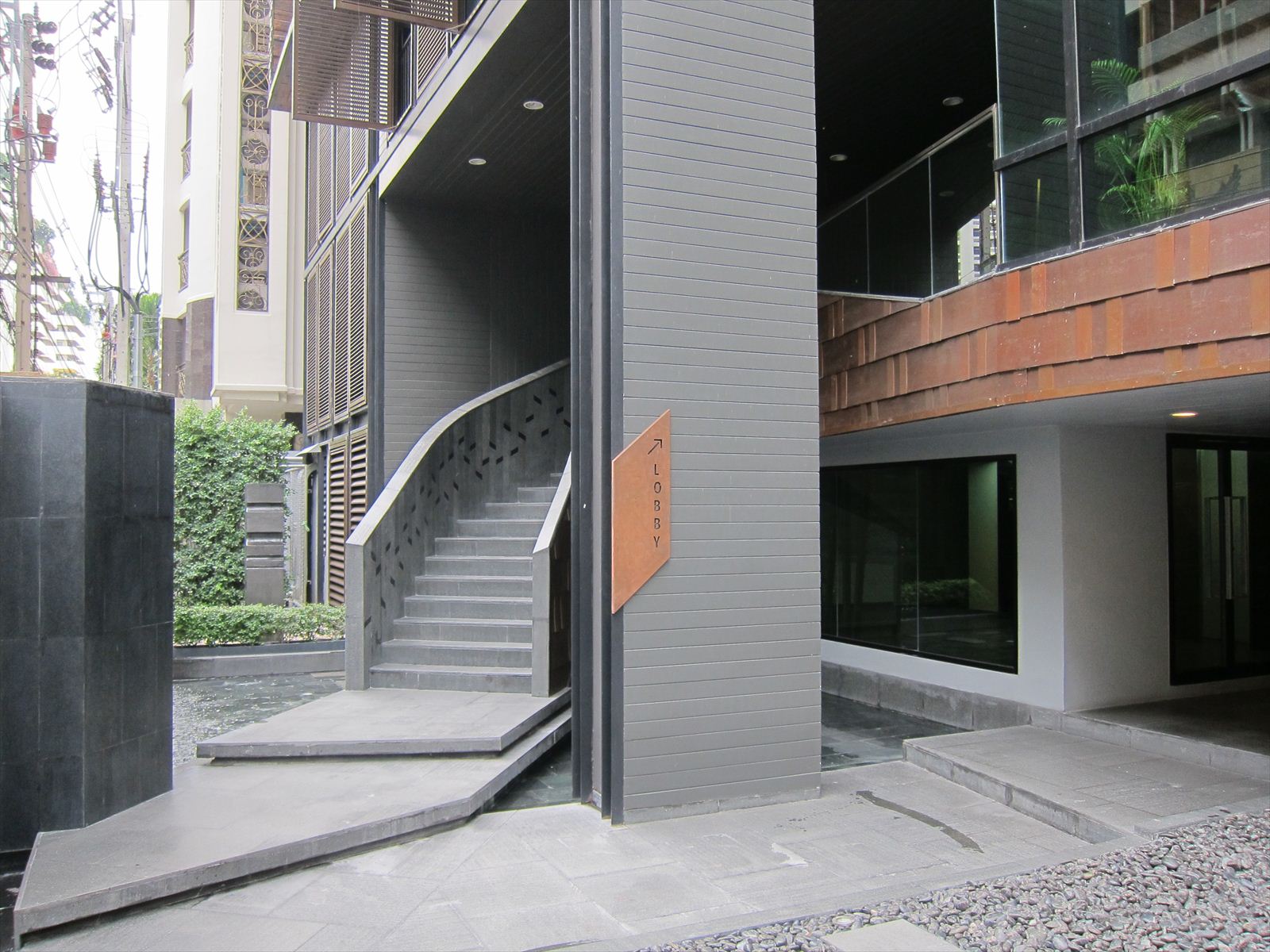 RENDE Sukhumvit 23